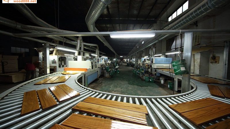 成都实木门批发市场：揭秘价格背后的秘密